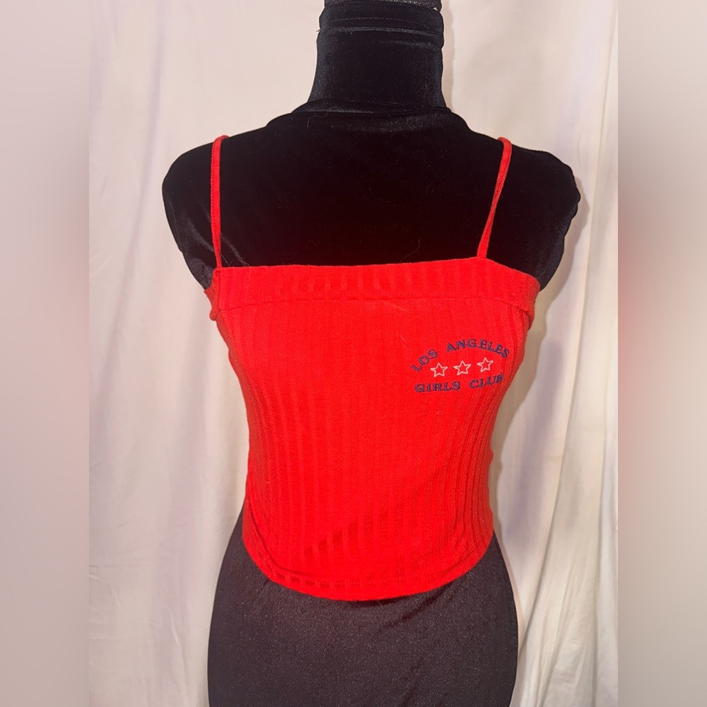 Red Ribbed Crop Top - Picture 2 of 4